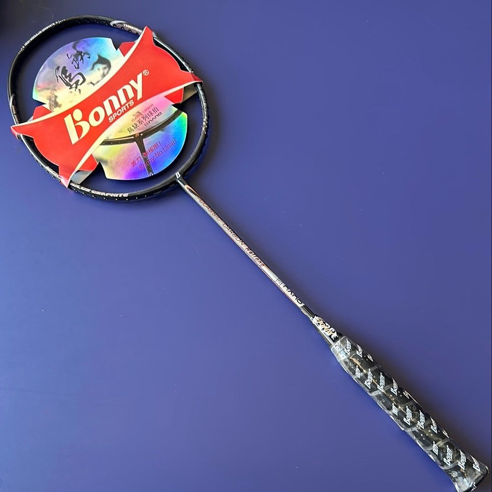 Bonny-WU-QUE-Black-Dragon-Badminton-Racket-90g-max-4