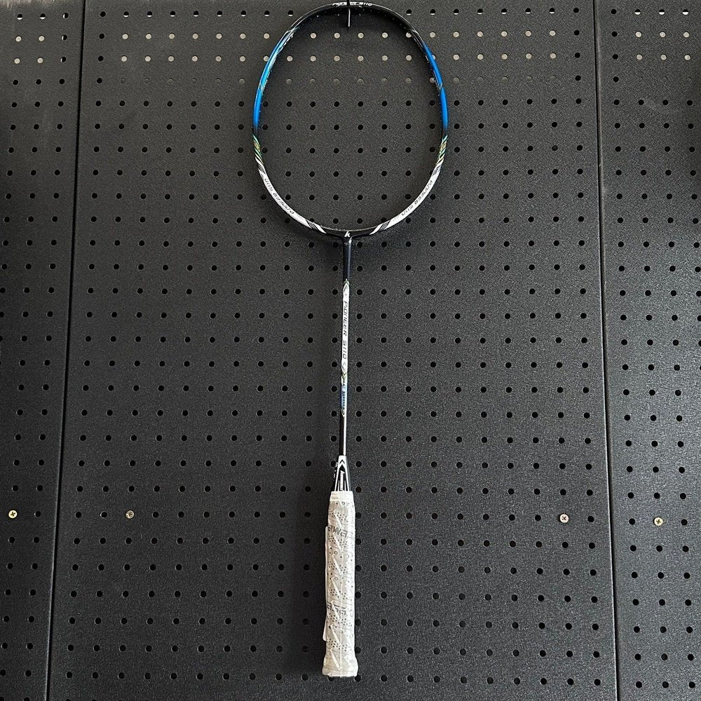 Kawasaki-Badminton-Racket-Pioneer-5110-Black-Blue-3